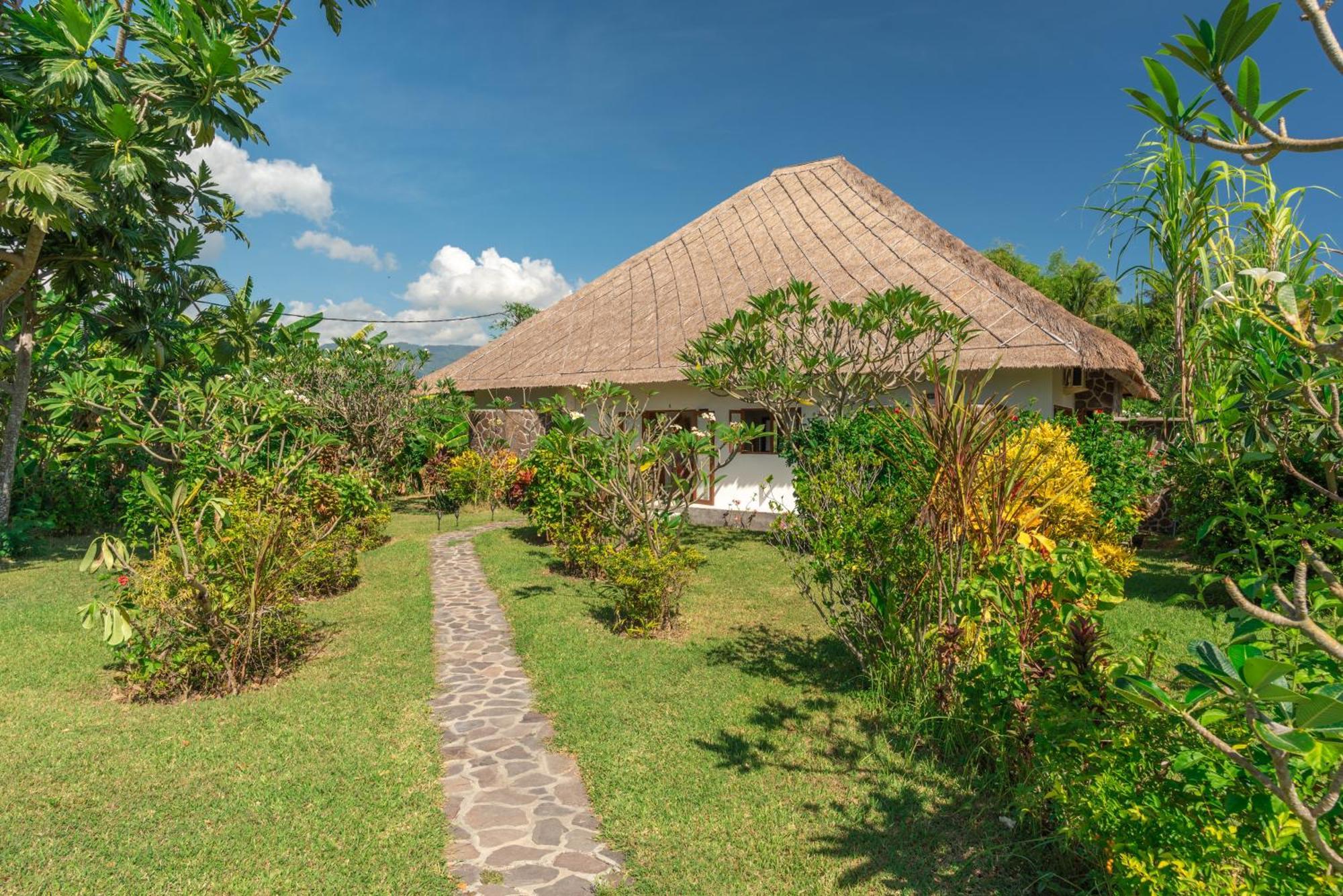 Absolute Beach Front Villa Umeanyar Ngoại thất bức ảnh