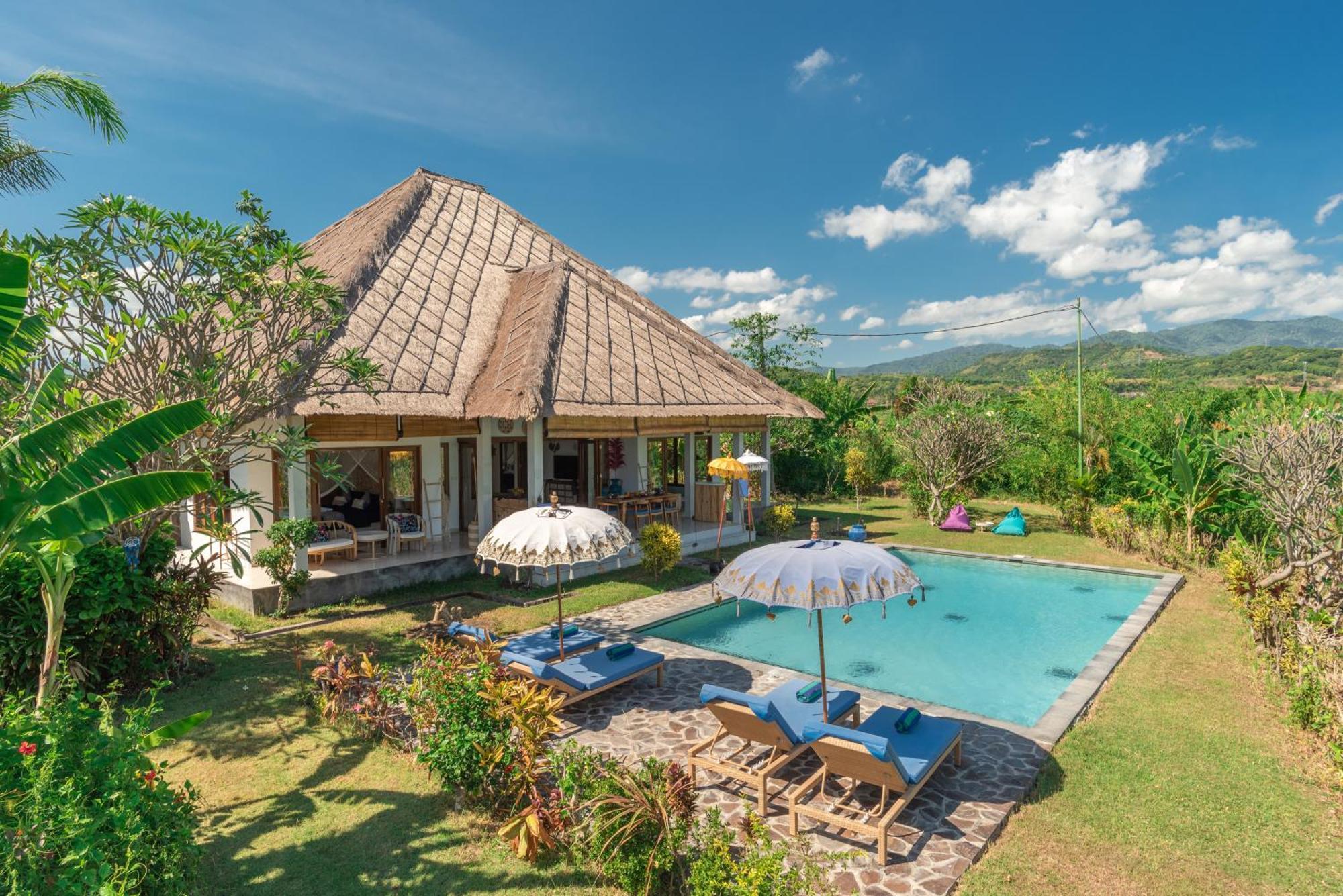 Absolute Beach Front Villa Umeanyar Ngoại thất bức ảnh